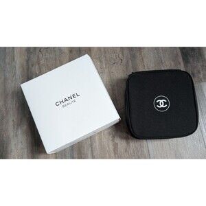 CHANEL BEAUTE Beauty Black VIP GWP Gift Cosmetic Bag Pouch Organizer with Mirror